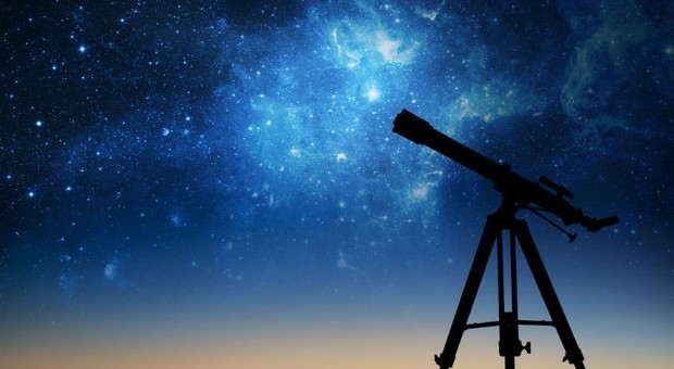 Roma, appuntamento con le stelle per gli studenti: l'astrofisico Masi si collega con i telescopi in Arizona