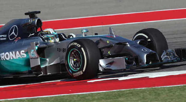 La Mercedes di Lewis Hamilton sul tracciato di Austin