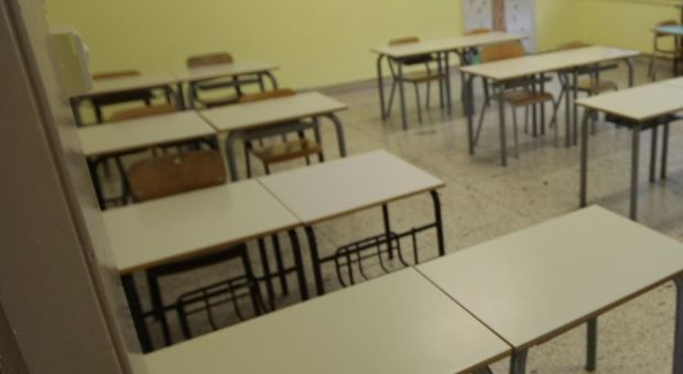 Campania, in dieci anni addio a 150mila alunni