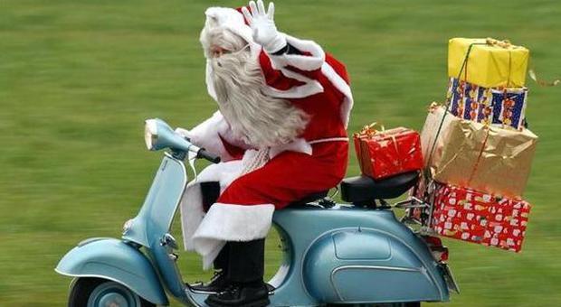 Monza, bufera a messa, il prete durante l'omelia: «Babbo Natale è solo un ciccione ubriacone»