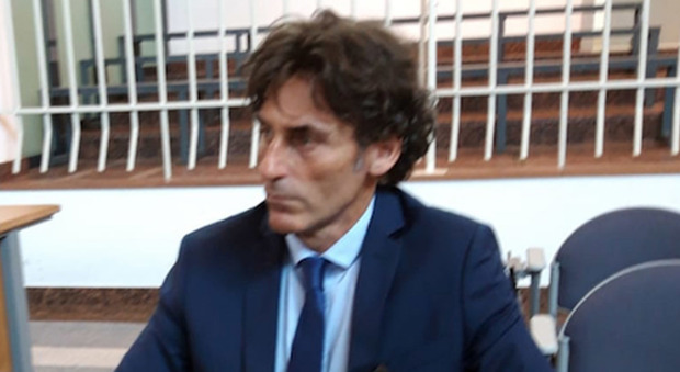 Malmenato da un occupante abusivo: l'ex assessore Pasqualini denuncia tutto ai carabinieri