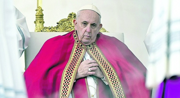 Abusi e spese imprudenti «Così perdiamo credibilità» La svolta del Papa per Roma