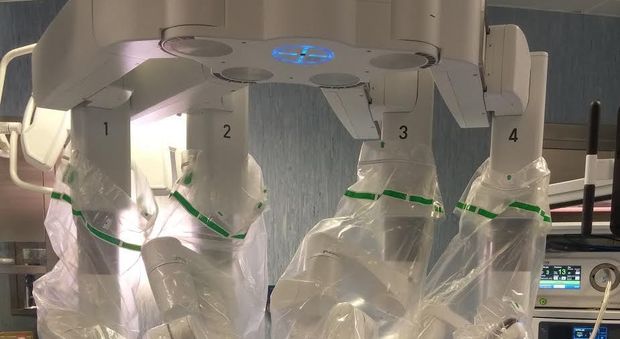 Urologia, un robot per curare il cancro: meeting a Napoli