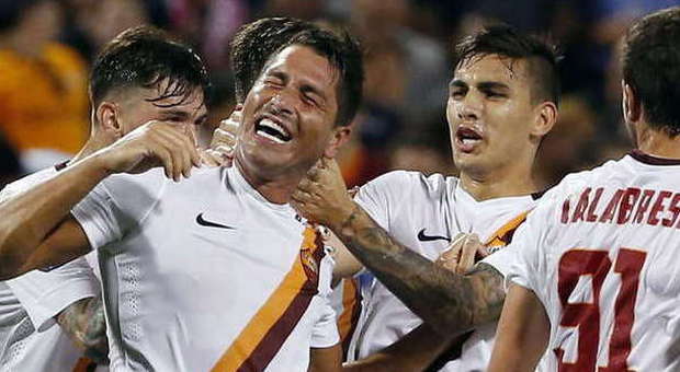 Roma-Liverpool 1-0: decide Borriello "Per lo scudetto ci siamo anche noi"