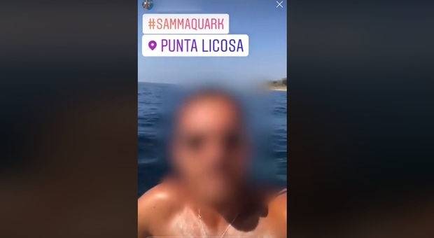 Butta plastica in mare e si vanta in un video, il ministro dell'Ambiente Sergio Costa lo vede e lo denuncia