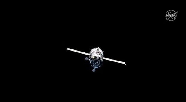 Soyuz con a bordo il cosmonauta-robot Fyodor fallisce l'aggancio in orbita