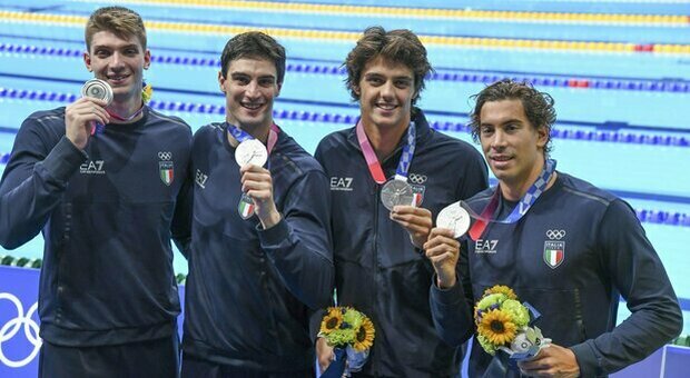 La 4x100 stile libero dell'Italia nella storia: fantastico argento dietro agli Usa. «Abbiamo scritto una pagina dello sport azzurro»