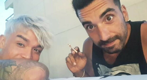 Coppia gay di agricoltori a Cartoceto, appello dal Pride di Rimini: «Il sindaco Rossi non ci vuole sposare»
