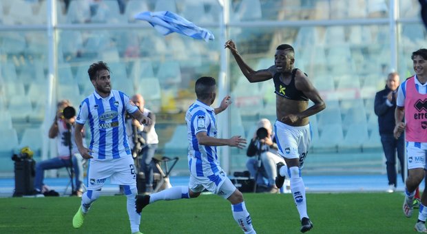 Il Benevento crolla a Pescara: 4-0 ma il primo posto è blindato