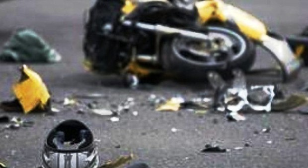 Sbanda con la Honda: ingegnere trevigiano si frattura una gamba