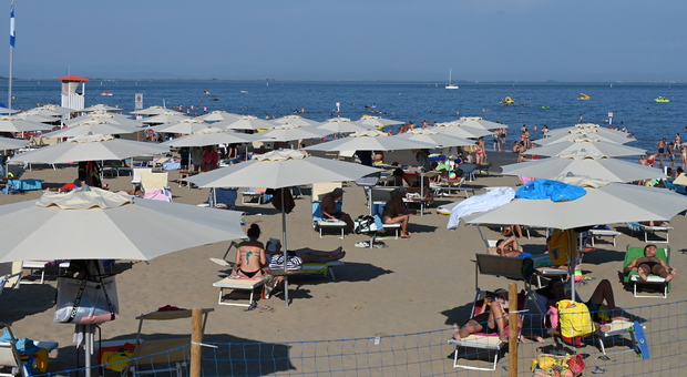 Stangatina sulle ferie estive, rincari anche in Polesine: aumenti oltre il 5% a giugno per hotel e ristorazione