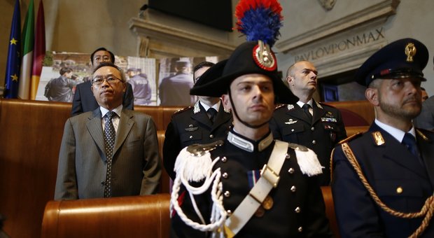 immagine Sicurezza, pattugliamenti congiunti della polizia italiana e cinese per le strade della Capitale