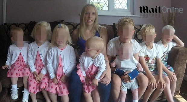 Resta vedova con otto figli: "Sono sotto choc, ma devo riprendermi per i miei bimbi"