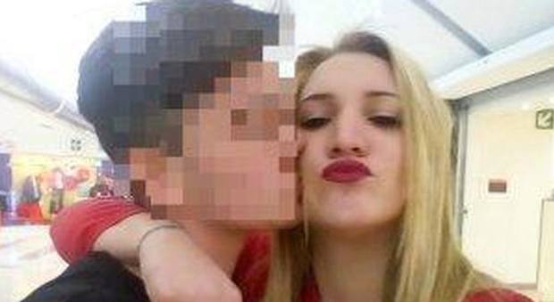Noemi uccisa a 16 anni, i testimoni inchiodano il fidanzatino killer: "La inseguiva dicendo: l'ammazzo"