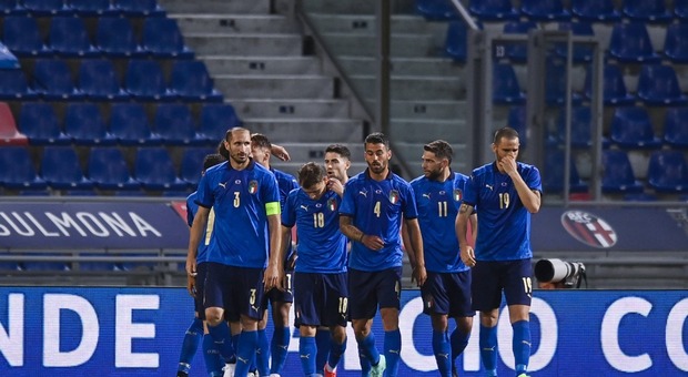 Italia-Repubblica Ceca 4-0: Insigne festeggia 30 anni con il gol