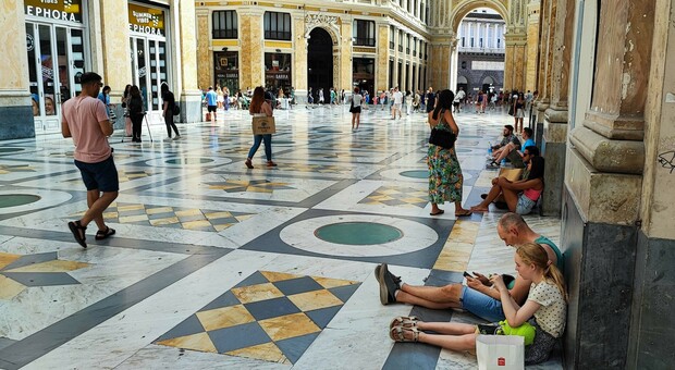 Napoli, Galleria Umberto I.