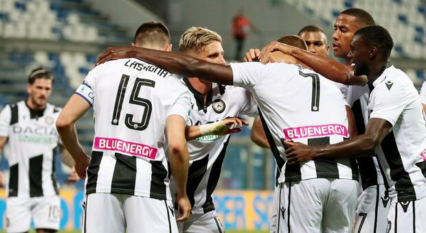 Fuga di Lasagna e gol di Okaka, Sassuolo-Udinese 0-1. Traverse di Stryger e Berardi