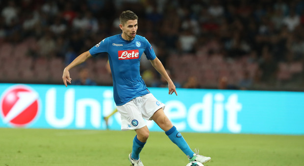 Napoli-Benevento, torna Jorginho: il faro azzurro riaccende la luce