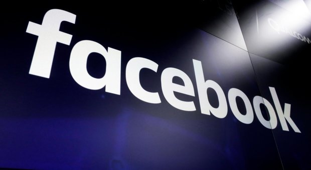 Facebook, bug colpisce 6,8 milioni di utenti: circolano foto non condivise. Ecco cosa sta succedendo