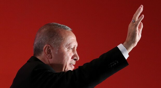 Turchia: Berlino, non si tratta se navi guerra schierate