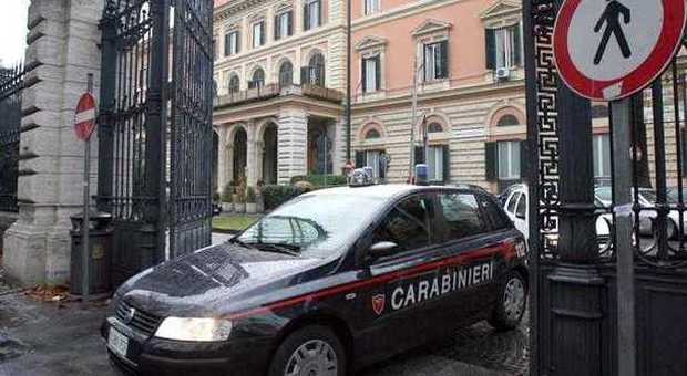Roma choc, paziente suicida in ospedale: si è lanciato nel vuoto davanti alla figlia