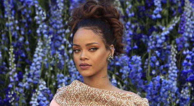 Rihanna ha paura della maternità "Non voglio diventare mamma"