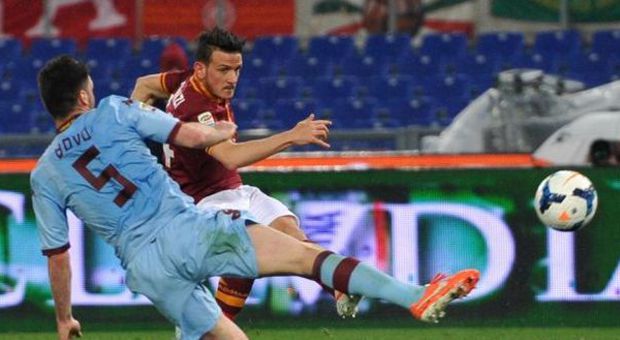 Roma all'ultimo respiro: Florenzi abbatte il Toro dopo i gol di Destro e Immobile
