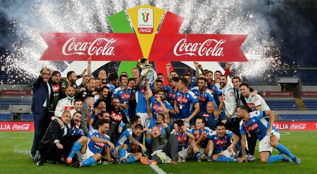 Napoli, Coca Cola nuovo sponsor: «Orgogliosi di un brand vincente»