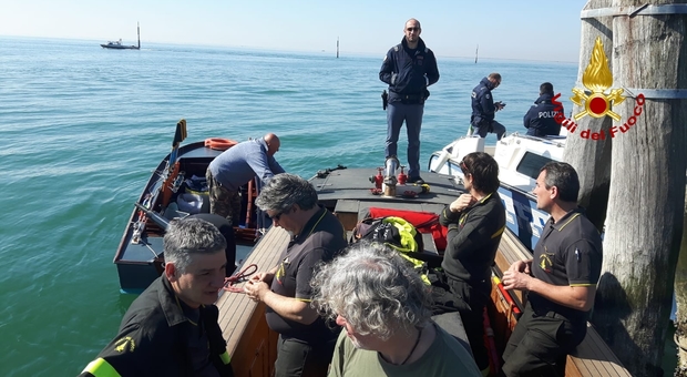 Corpo ripescato in laguna a Venezia: forse il pescatore disperso a Natale