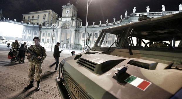 Emergenza Criminalità a Napoli, Alfano: «Arrivano in città 250 militari»