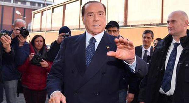 Forza Italia, via alla resa dei conti: tutti contro tutti, accuse a Toti e Mastella