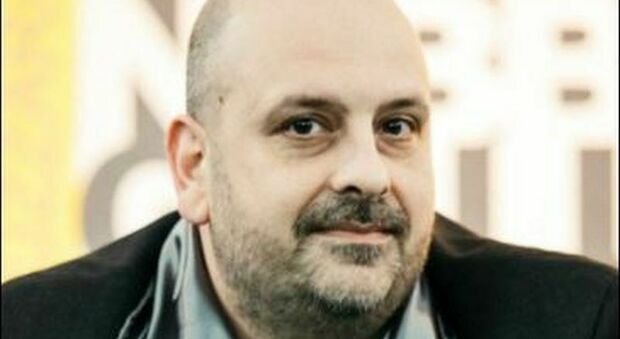 Gianluca Ferraris, morto il giornalista e scrittore: aveva 45 anni