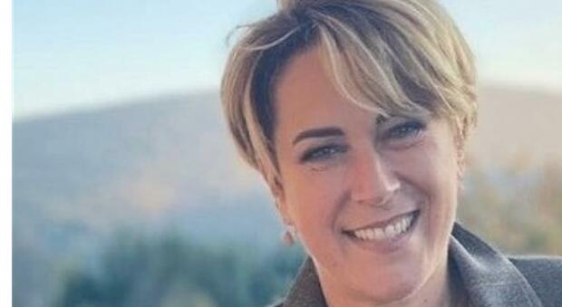 Cingoli in lutto per Sabrina Serloni: l'insegnante morta a 54 anni. Lunedì i funerali