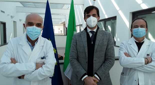 Il professor Brunangelo Falini con il dg Marcello Giannico e il professor Enrico Tiacci