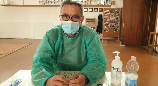 Roberto Simonetti, medico in pensione ora volontario