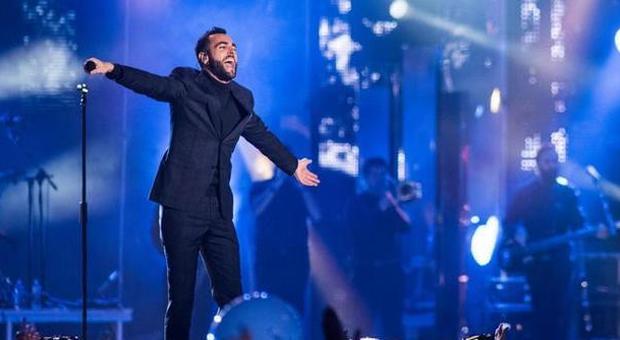 Mengoni stasera a X Factor: "Il nuovo album? ​Ogni canzone mi ha aiutato a crescere"