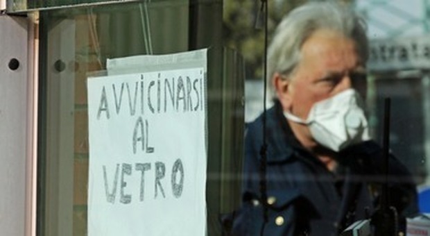 Coronavirus a Napoli, è allarme in ospedale: «Né guanti né mascherine al San Giovanni Bosco»