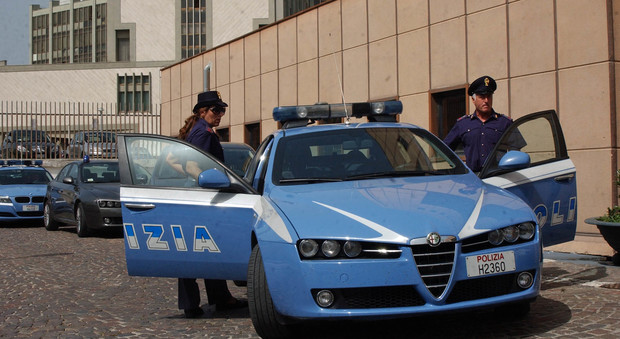 Benevento, spacciava in villa: arrestato dalla polizia