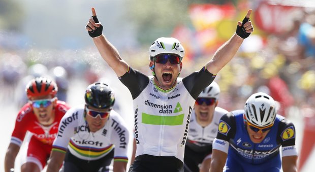 Tour de France, prima tappa e maglia gialla per Cavendish
