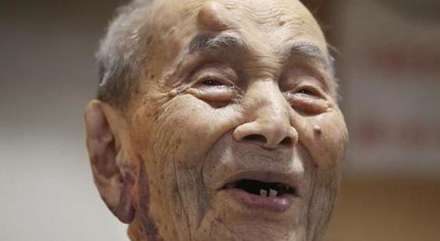 Morto Yasutaro, l'uomo più vecchio del mondo: aveva 112 anni