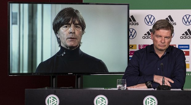 Il virologo tedesco e lo stop al calcio: «Impossibile che riparta quest'anno»