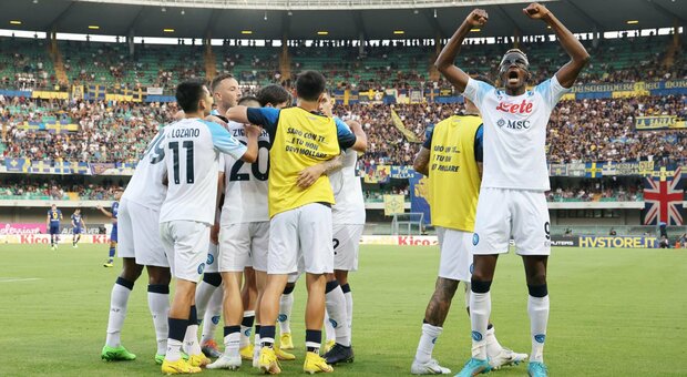Verona-Napoli 2-5, manita azzurra al Bentegodi per un esordio super
