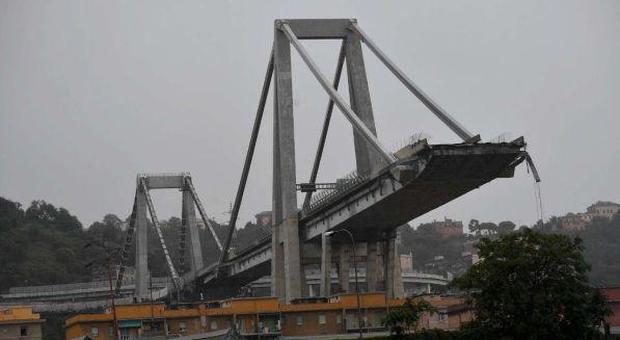 Genova, via alla demolizione del ponte Morandi: sarà affidata a 5 aziende