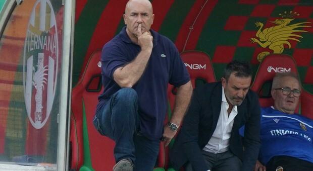 Ternana, Bandecchi riapre il suo profilo social e annuncia: "Disoccupati allo stadio a soli 2 euro"