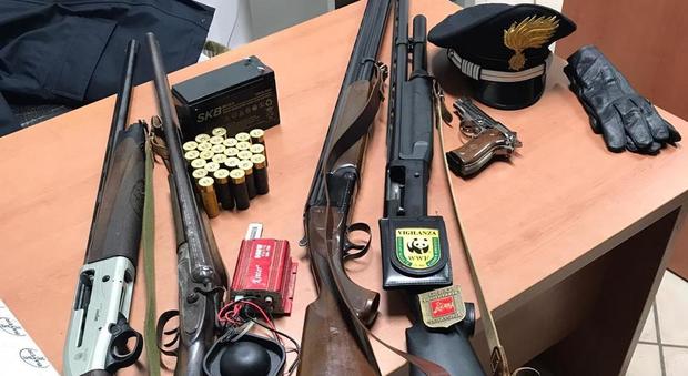 Caccia nelle campagne del Vesuvio: quattro fucili e una pistola sequestrati ai bracconieri