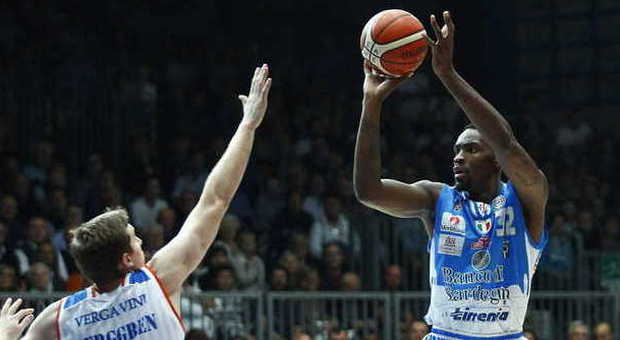 Basket, Reggio batte Cantù 97-92 domani Trento-Pistoia, sfida tra imbattute