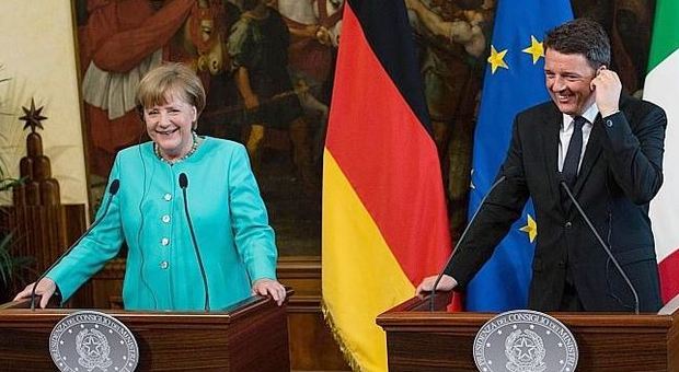 Migranti, Merkel dice si a Renzi, no agli eurobond