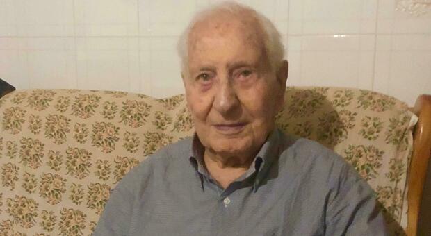 Palagiano saluta Vittorio, il cittadino più longevo: aveva 102 anni