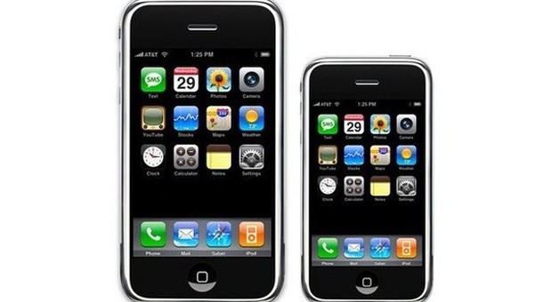 Apple, iPhone mini nel 2014 per la sfida low cost a Samsung: i primi rumors