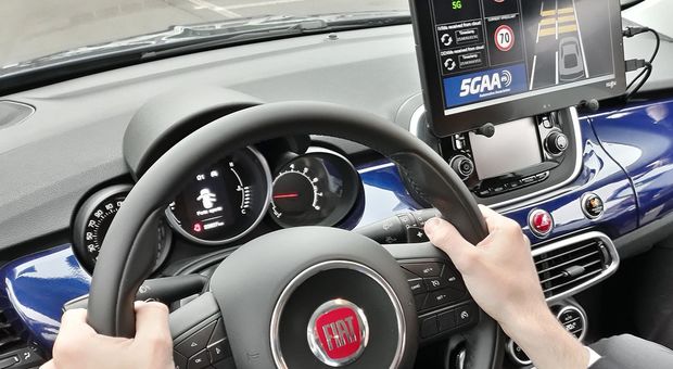 La tecnologia 5G sulle vetture di Fca